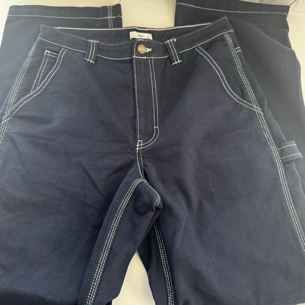 Aritzia TNA Women's Cargo Denim Pants Black Wide Leg White Stitch Size 6